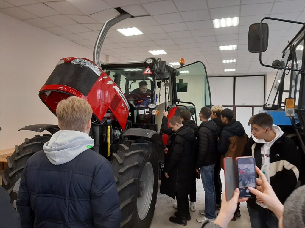 ГБПОУ СО СГТ Профильная смена