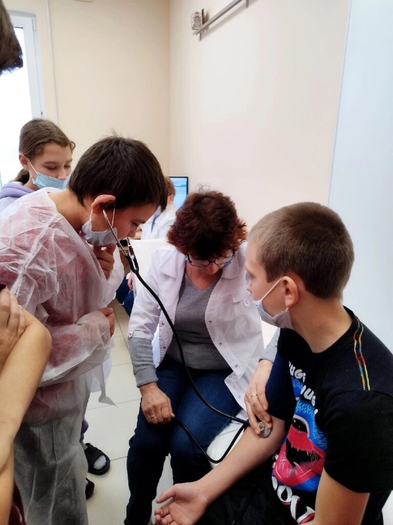 Профориентационная каникулярная смена ГБОУ СОШ с. Кармало-Аделяково