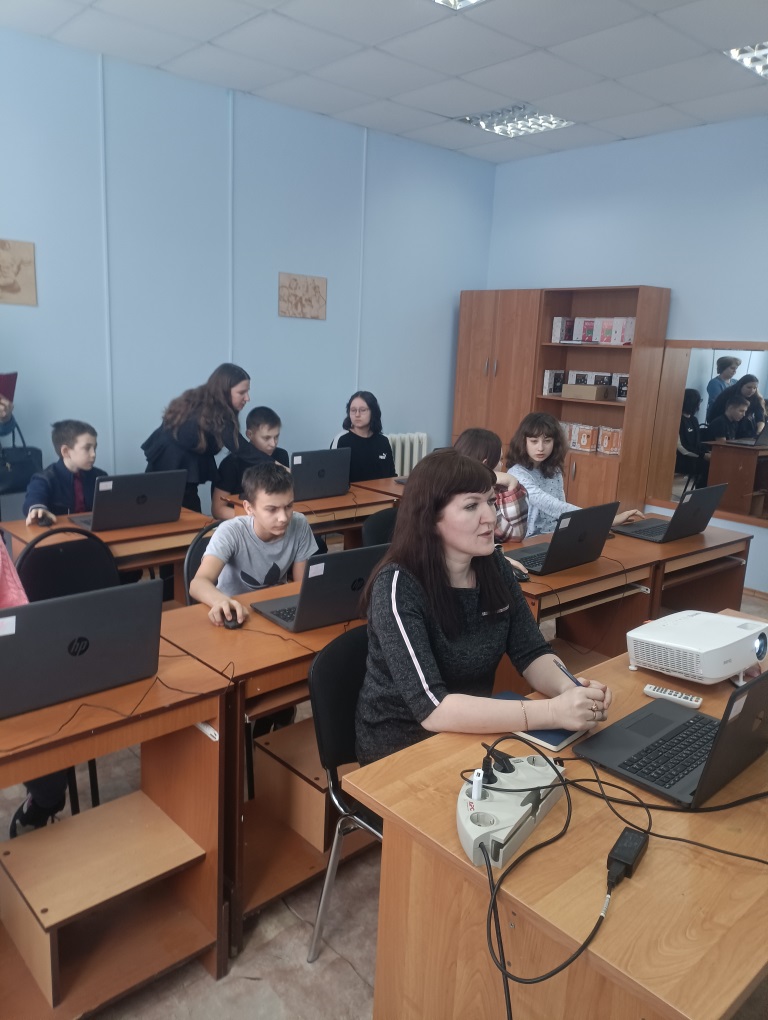 Реализация программы «Наставничество» ФДО Лидер ГБОУ СОШ с. Девлезеркино